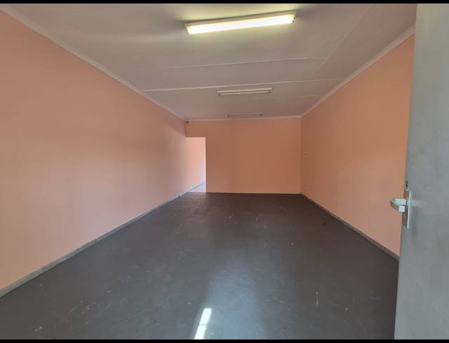 60M² RETAIL TO LET IN KRUGERSDORP CENTRAL